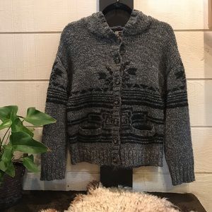 Quicksilver Women’s Collection knit sweater